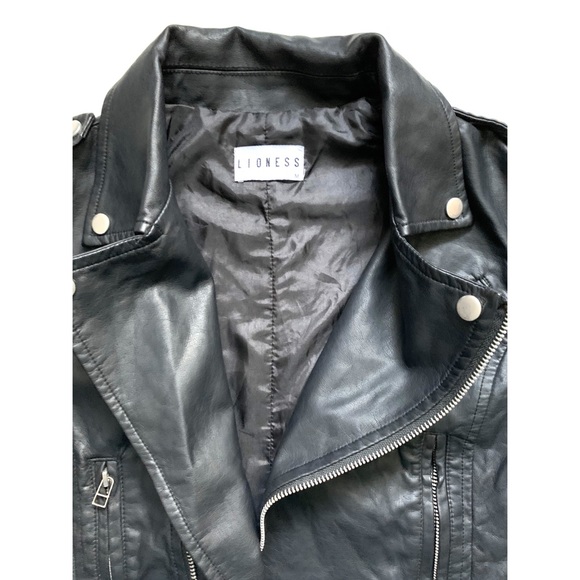 Lioness moto jacket - Picture 5 of 8